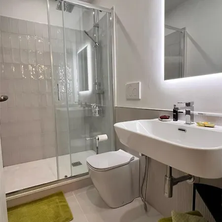 3bdr In The Heart Of