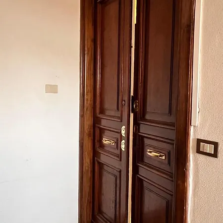 3bdr In The Heart Of Apartment