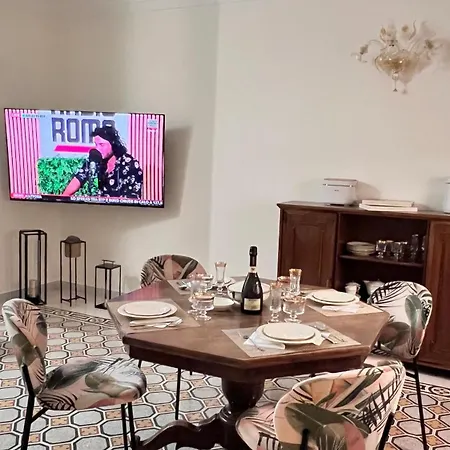3bdr In The Heart Of Apartment